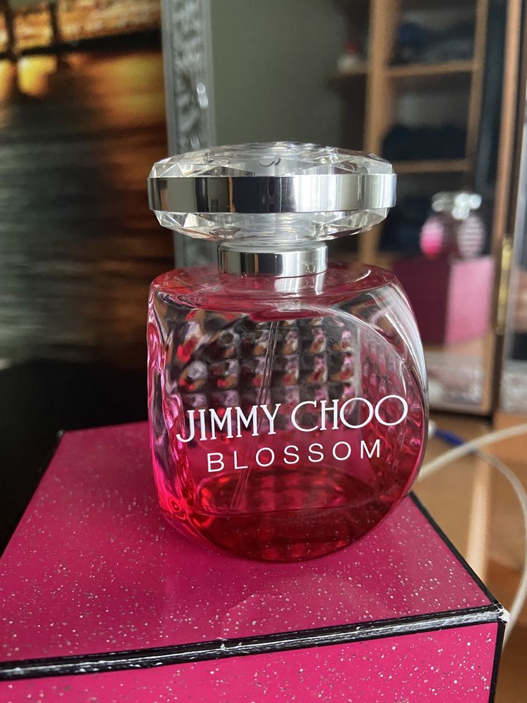 Женские духи Jummi Choo