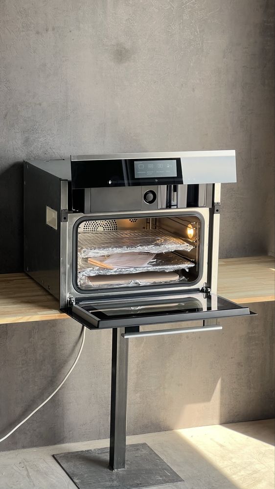 2в1 Духовой шкаф с пароваркой Miele DGC 6805 духовка духова шафа