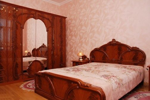 Сьогодні вільна!  Хрещатик 100м.  4 кому розд!!!  Vip клас