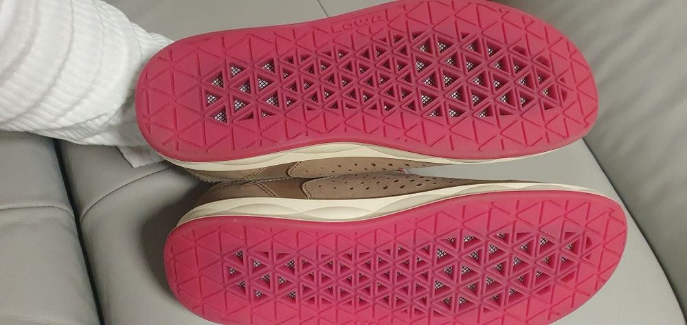 Buty  Lowa nowe 41.5