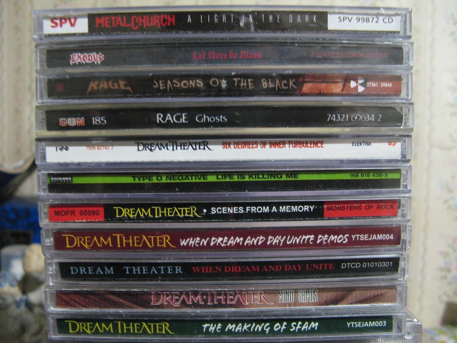 CD  AliceCooper, Sparks, FleetwoodMac, DreamTheater, Mötley Crüe, Rage