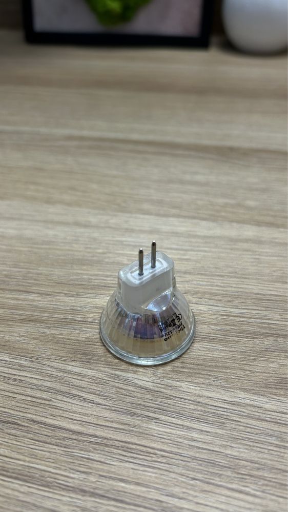 Lampy LED nowe MR 16