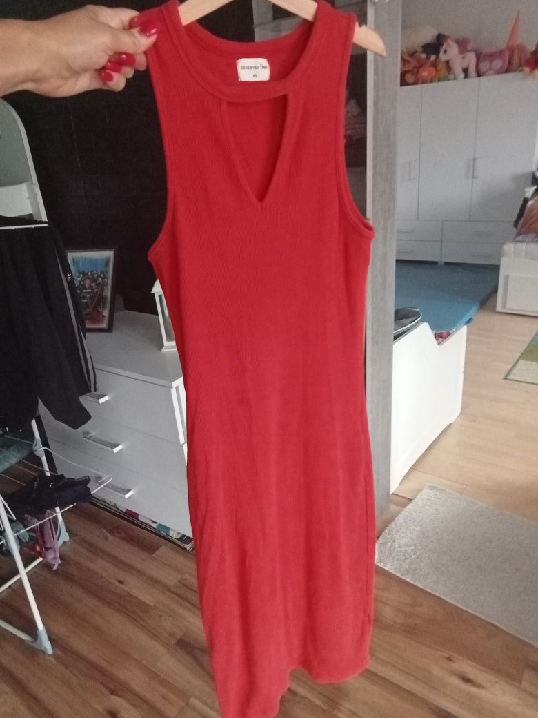 Sukienka Reserved xs
