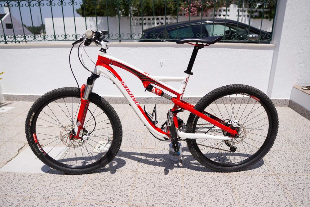 Bicicleta de trail Specialized Fsrxc