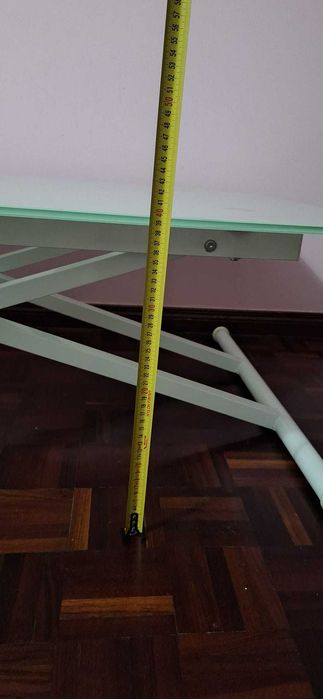 Mesa / Secretária vidro