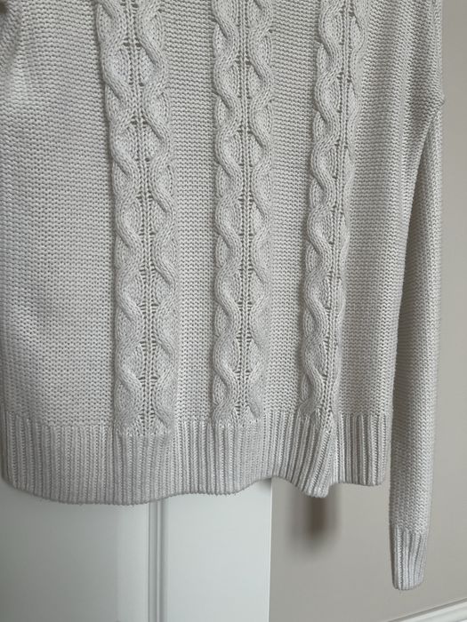 Biały sweter rozmiar S Sinsay