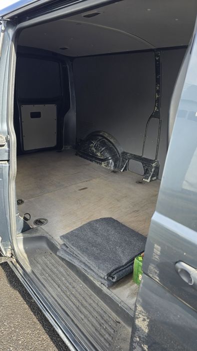 Volkswagen Transporter T5 long skrzydełka klimatyzacja FV 23%