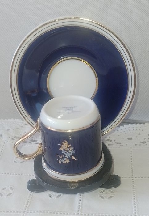 Chávena de café com pires em porcelana QN