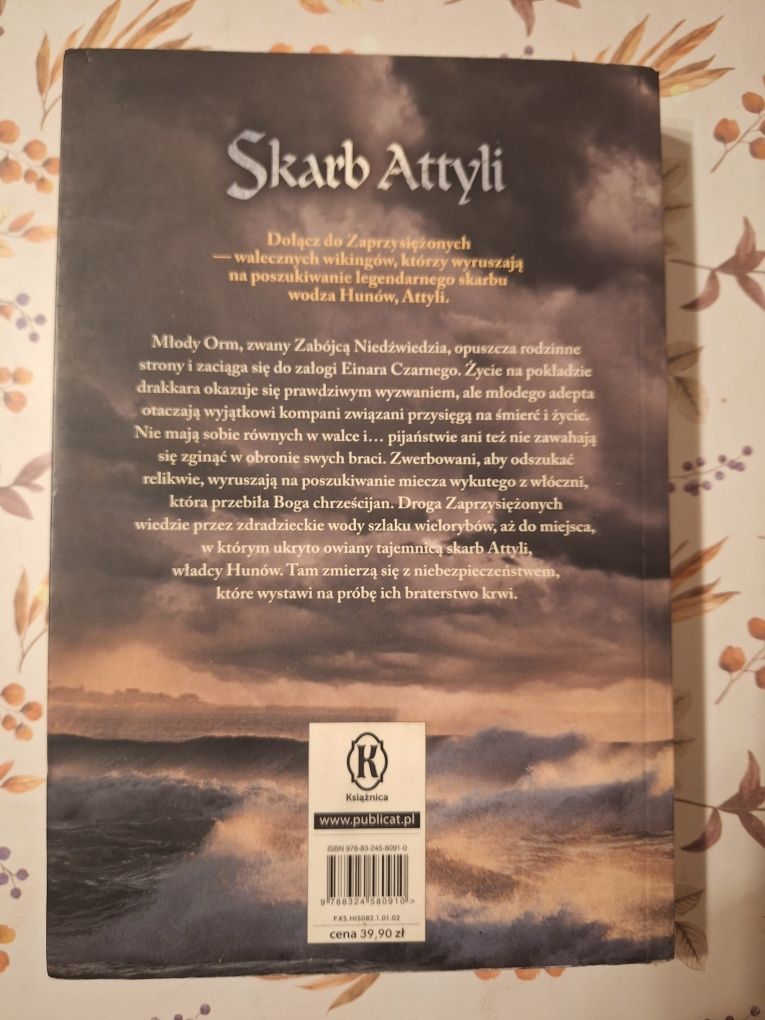 Skarb Attyli, Robert Low