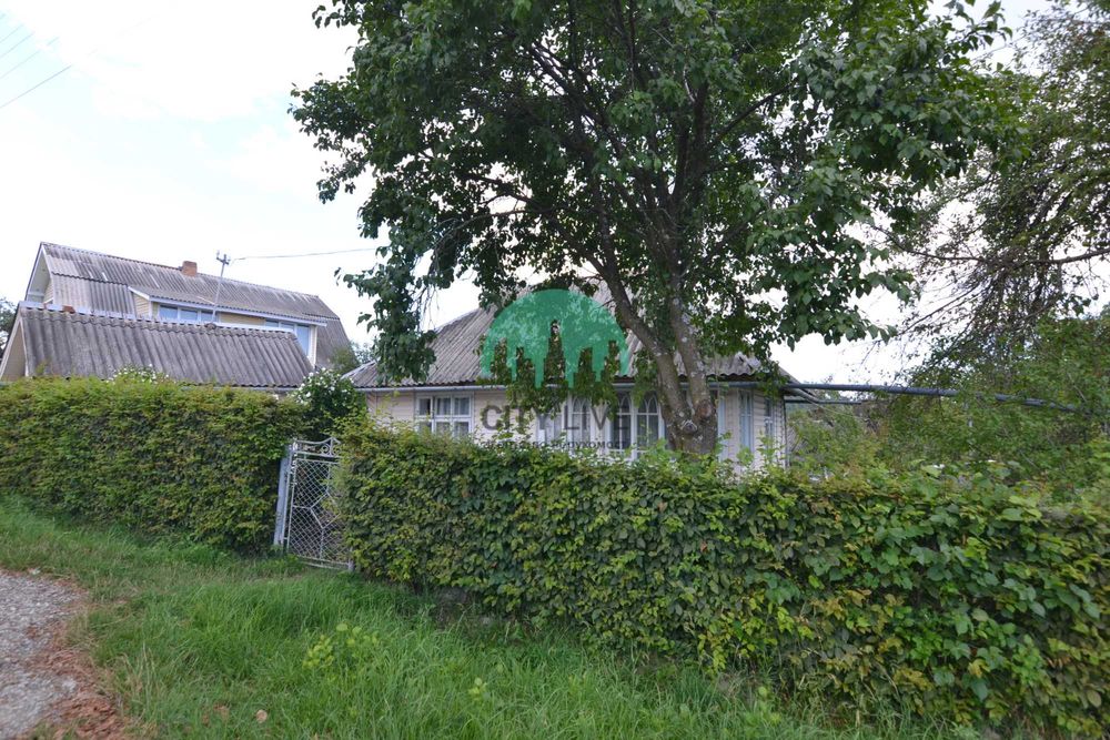 Продаються два будиночки в серці Карпат – місто Косів!(63)