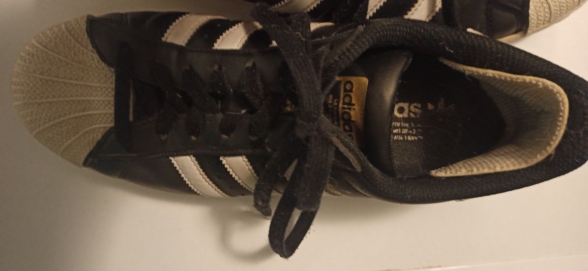 Buty adidas Superstar rozm. 40 używane dobry stan