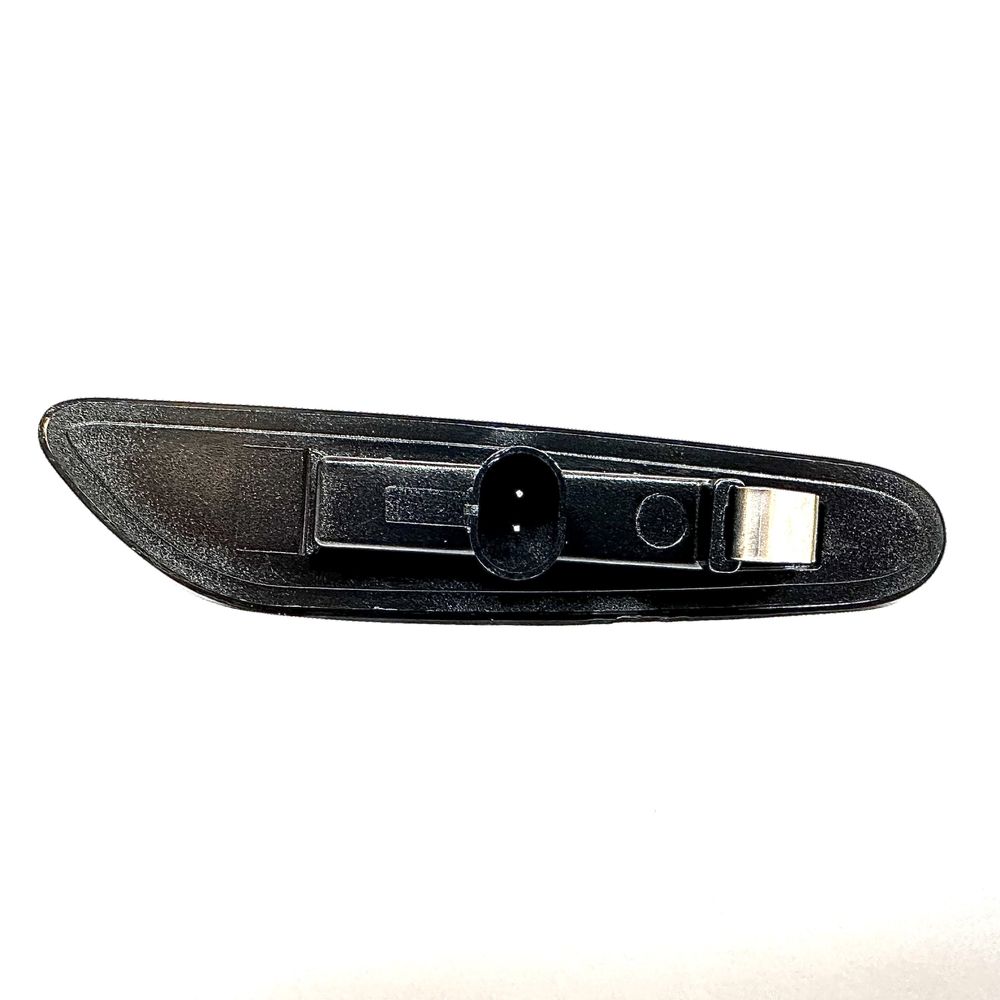 LED повторювачі поворотів BMW E60 E90 E87 E81 E83 84 E88 E92 E93 E46