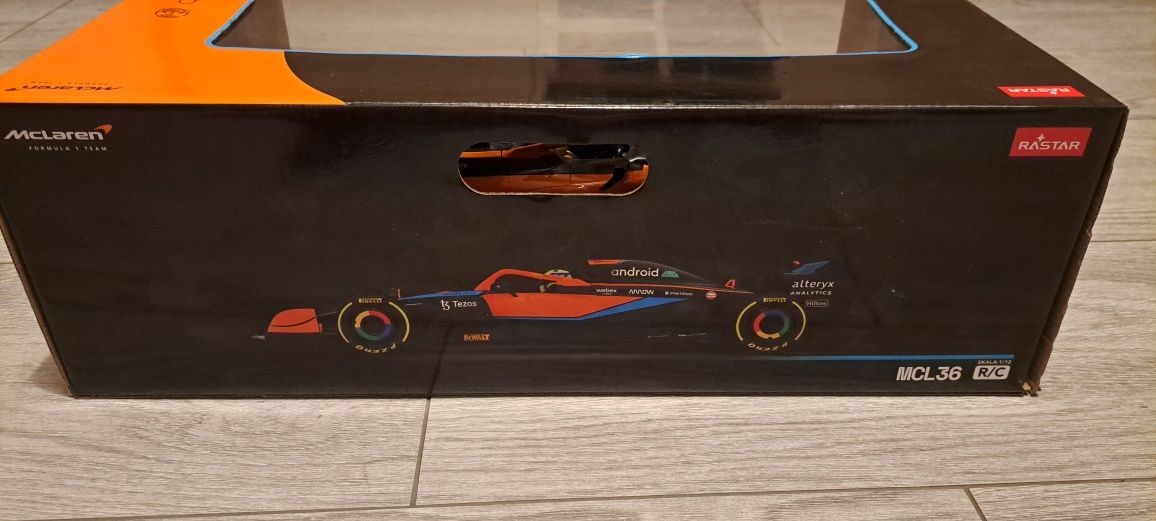 Samochód zdalnie sterowany McLaren Formula 1 MCL36