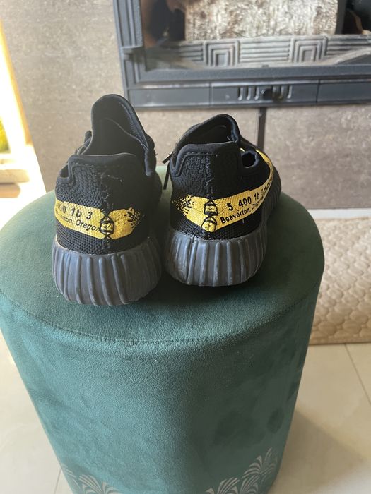 Yeezy roz 37 i 1/3 dł wkl 23,5