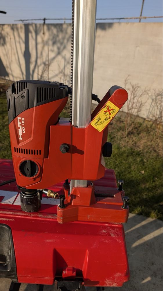 Алмазна установка hilti dd120 .алмазная дрель