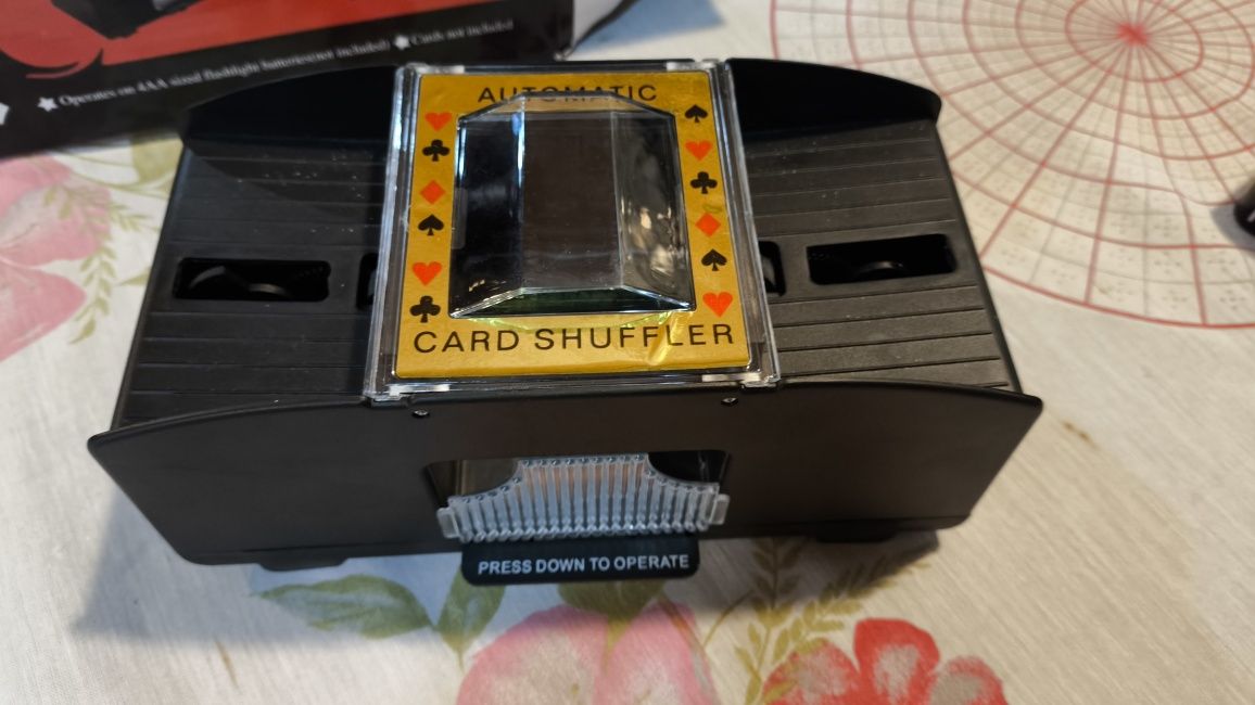 Baralhador Automático