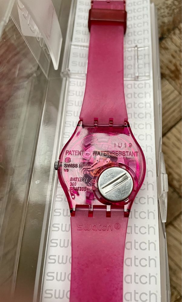 Жіночий годинник SWATCH Nuit Rose GP149 Часы Наручные