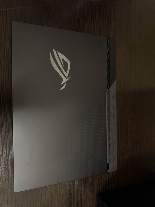 Игровой ноутбук Asus rog strix g15