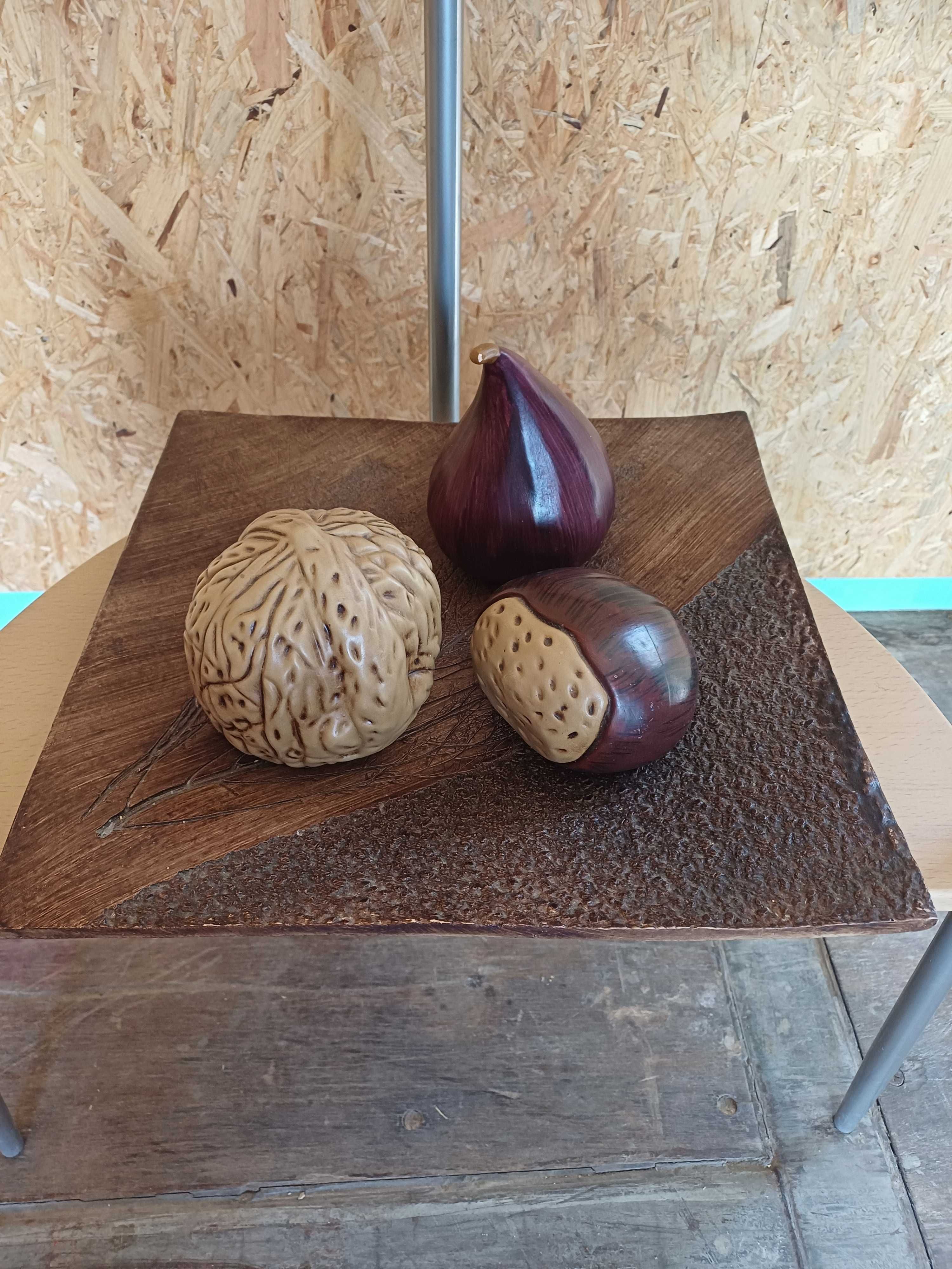 Fruteira com frutos secos decoração