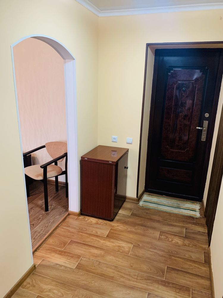 Здається тільки до серпня 1к.кварт.в центрі Камʼянець-Подільського