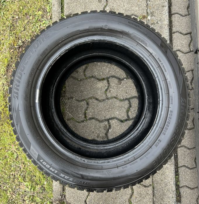 Bridgestone blizzak  LM-001