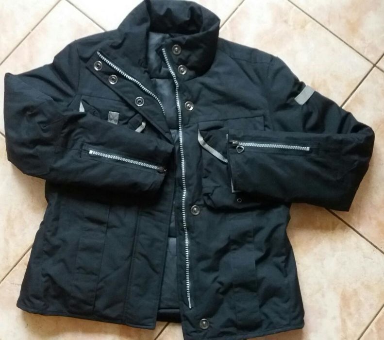Czarna zimowa kurtka Pois S/M ciepła,czysta (super jakość)