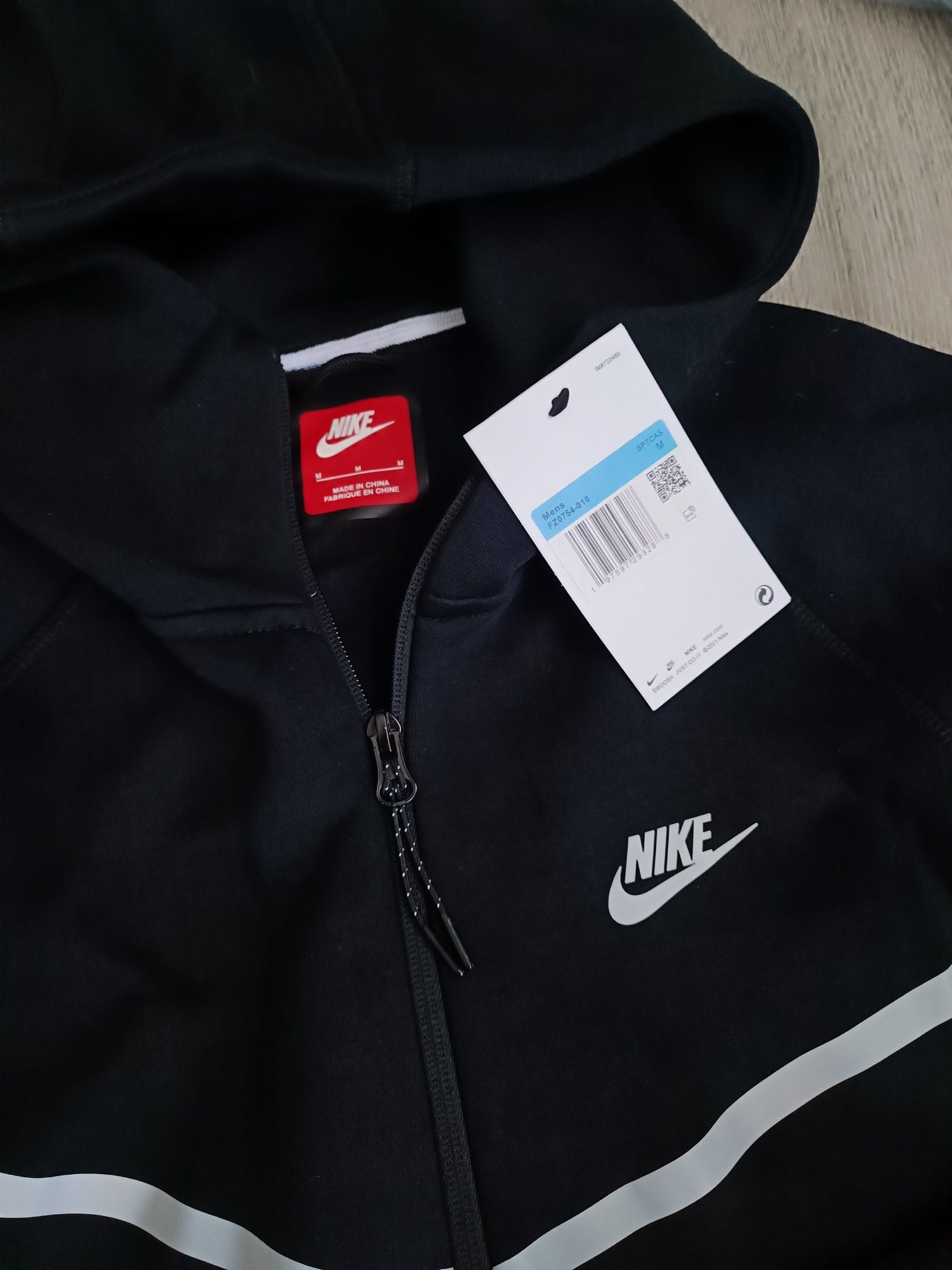 Nike Tech Fleece Reflective 2025 M новая коллекция