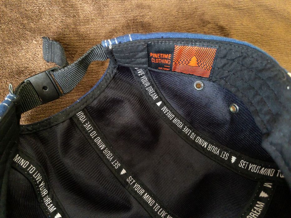 Pinetime; czapka z daszkiem, granatowo-beżowa (dwukolorowa)