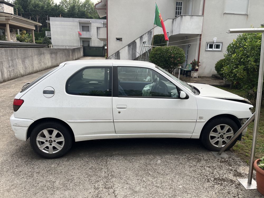 Peugeot 306 1.9D Peças