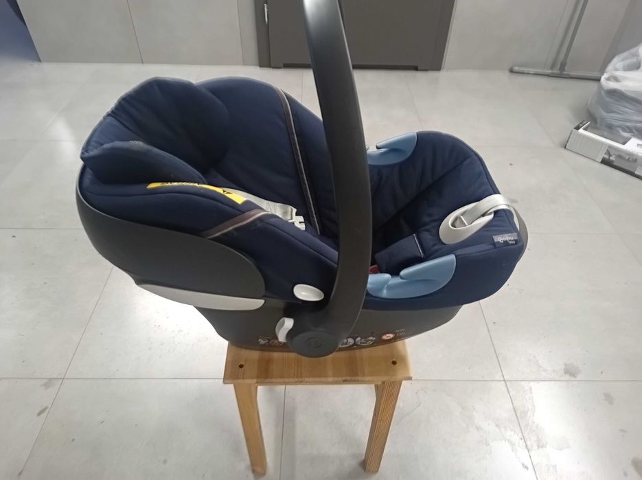 Fotelik dziecięcy Cybex ATON M ECE R 44/4 SEMI-UNIVERSAL 0-13 kg