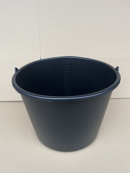 Doniczka plastikowa 16l pod choinkę wiaderko mocne 16 - 10 szt.