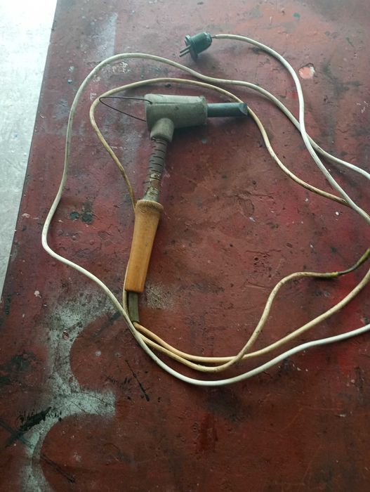 Sprzedam lutownice kolbową