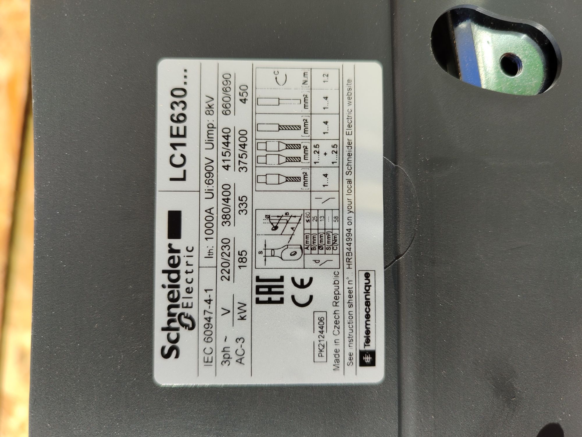Контактор LC1 E630M7 630A Schneider
