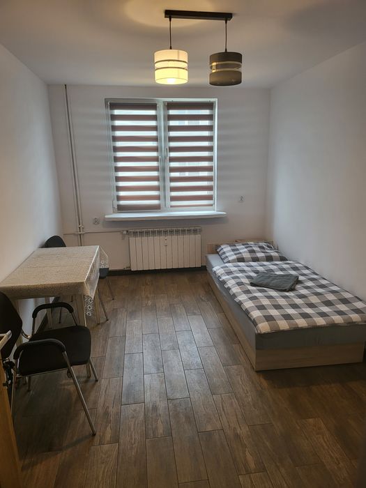 Pokoj w bloku wynajme
