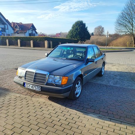 Mercedes w 124 kolekcjonerski
