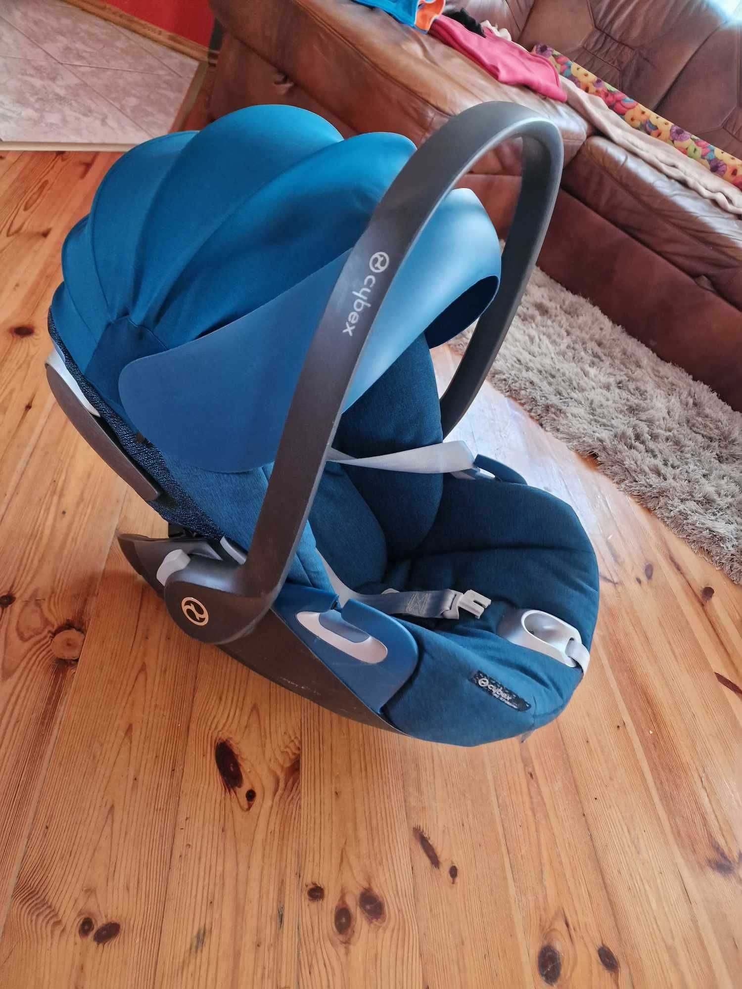 Fotelik samochodowy Cybex z i-size