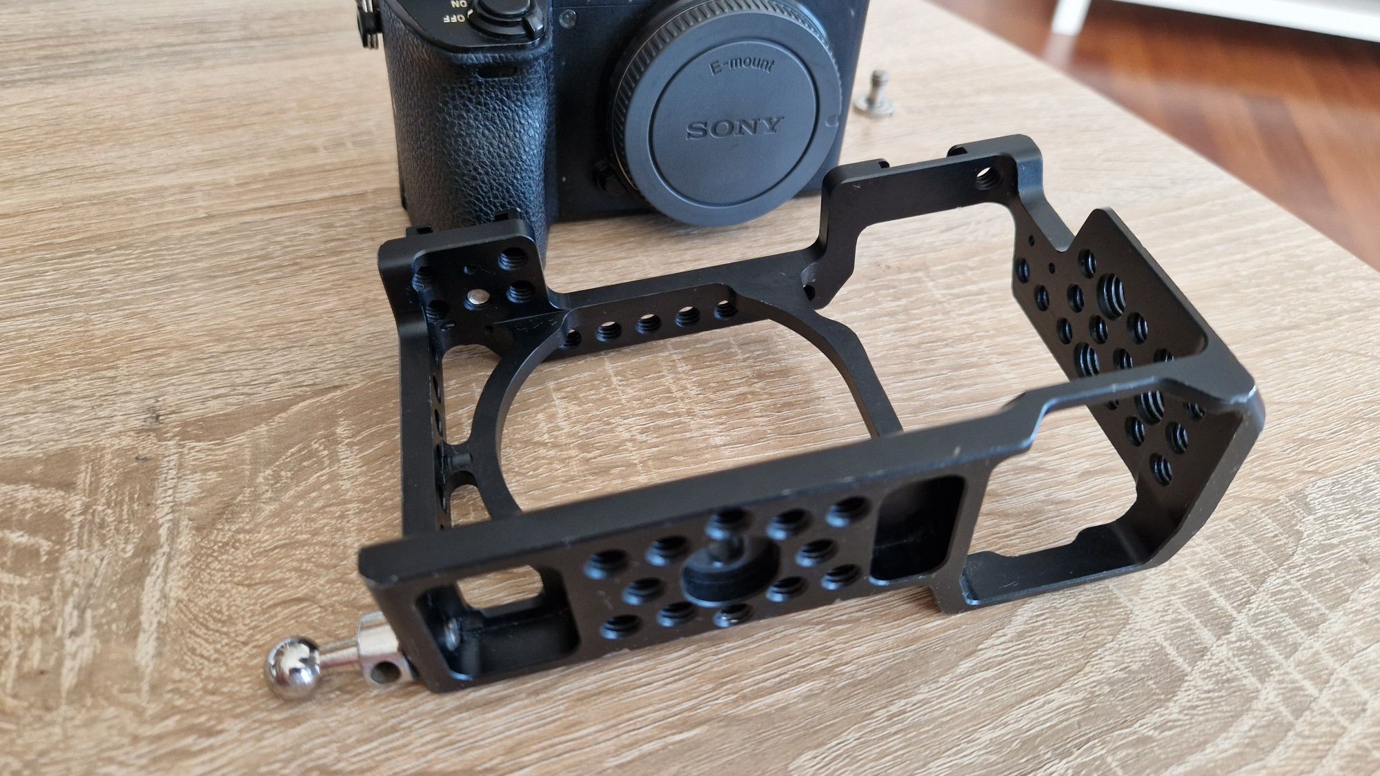 Бездзеркальна камера Sony A6500 body