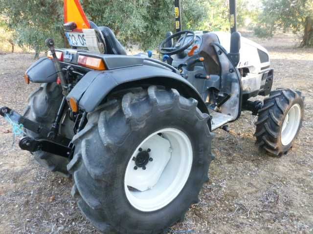 Trator Lamborghini 45 cv de 2014