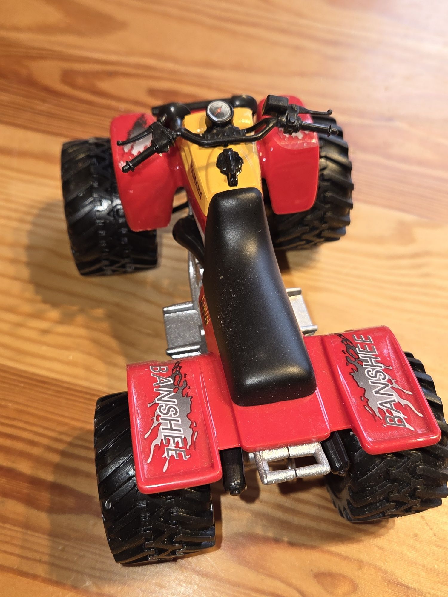 Quad Yamaha model