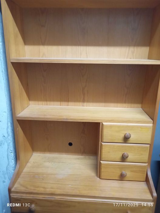 Escrivaninha / Secretaria