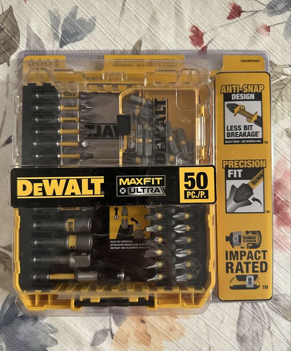 Оригінальний з США набір DeWALT MAXFIT ULTRA на 50 штук.