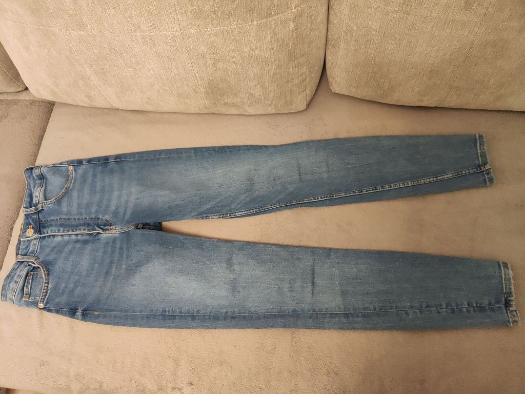 Jeans rozmiar 34 Zara