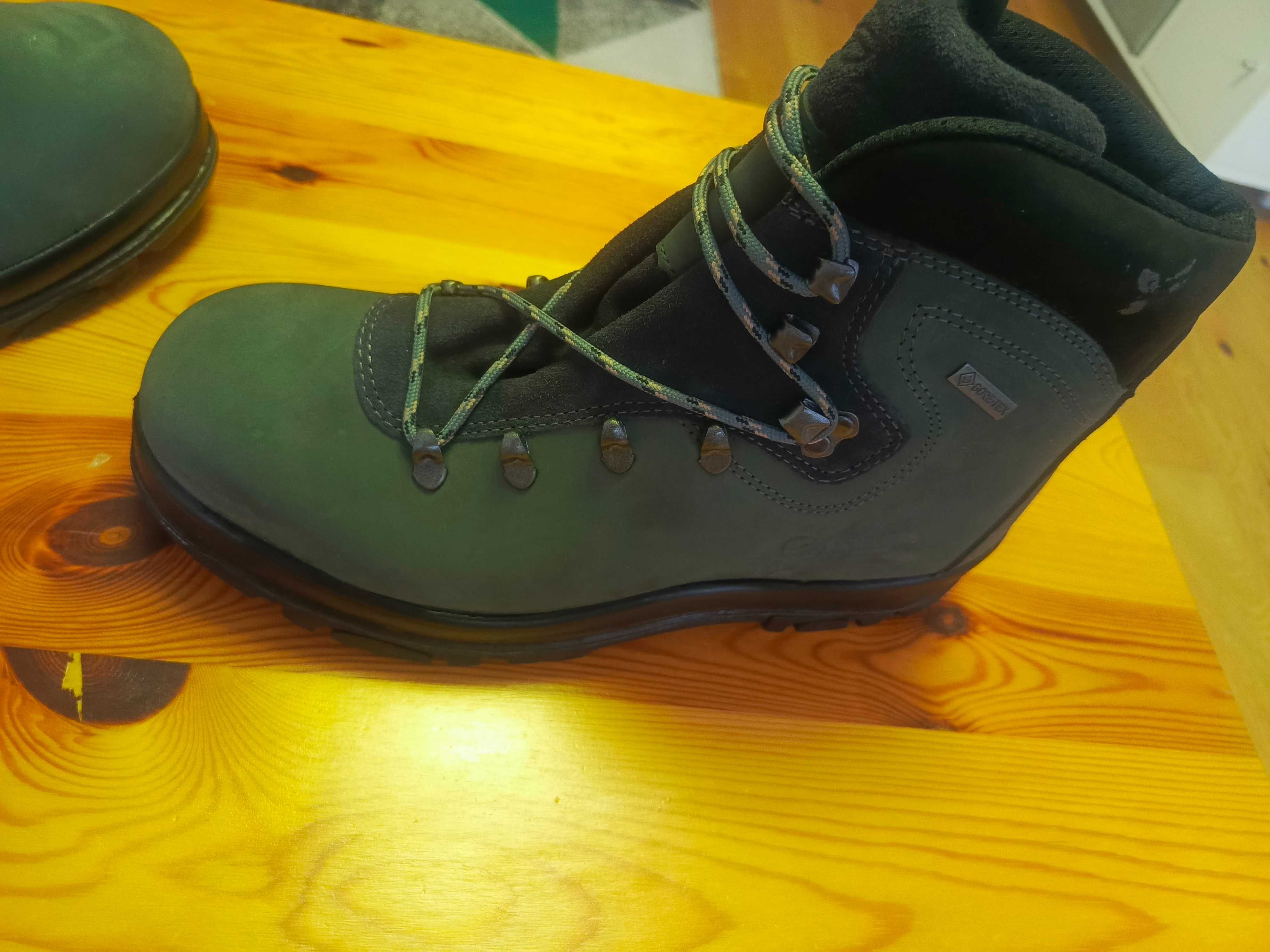 Buty ochronne BHP Robusta CASTOR 44 roz