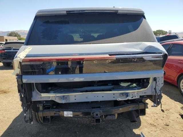 2025 Lincoln Navigator