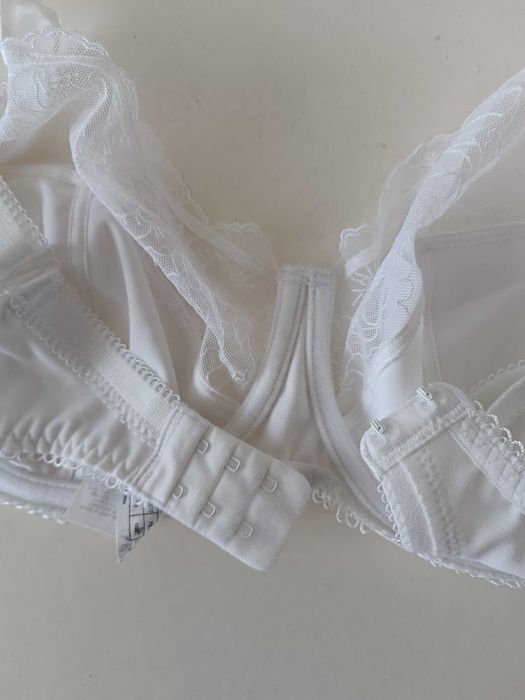 40Е 90Е 105Е большой белый бюстгальтер с кружевной вставкой Bravissimo