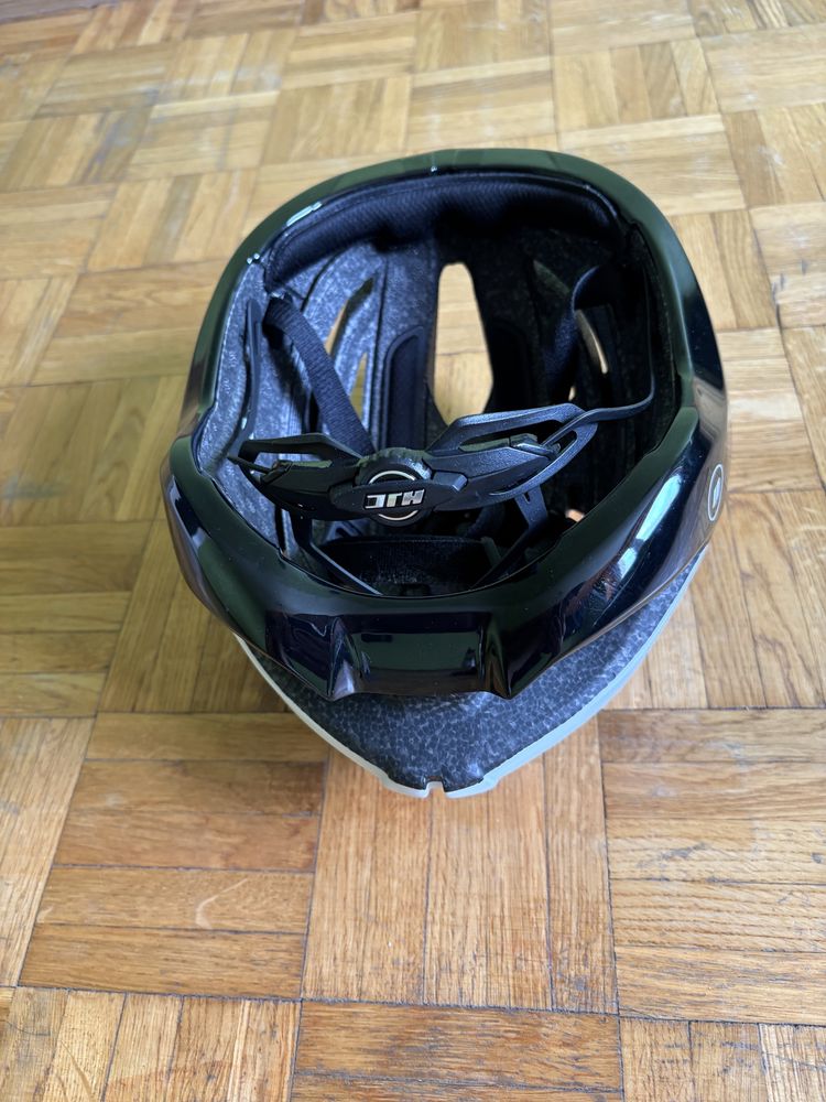 Kask rowerowy HJC atara M