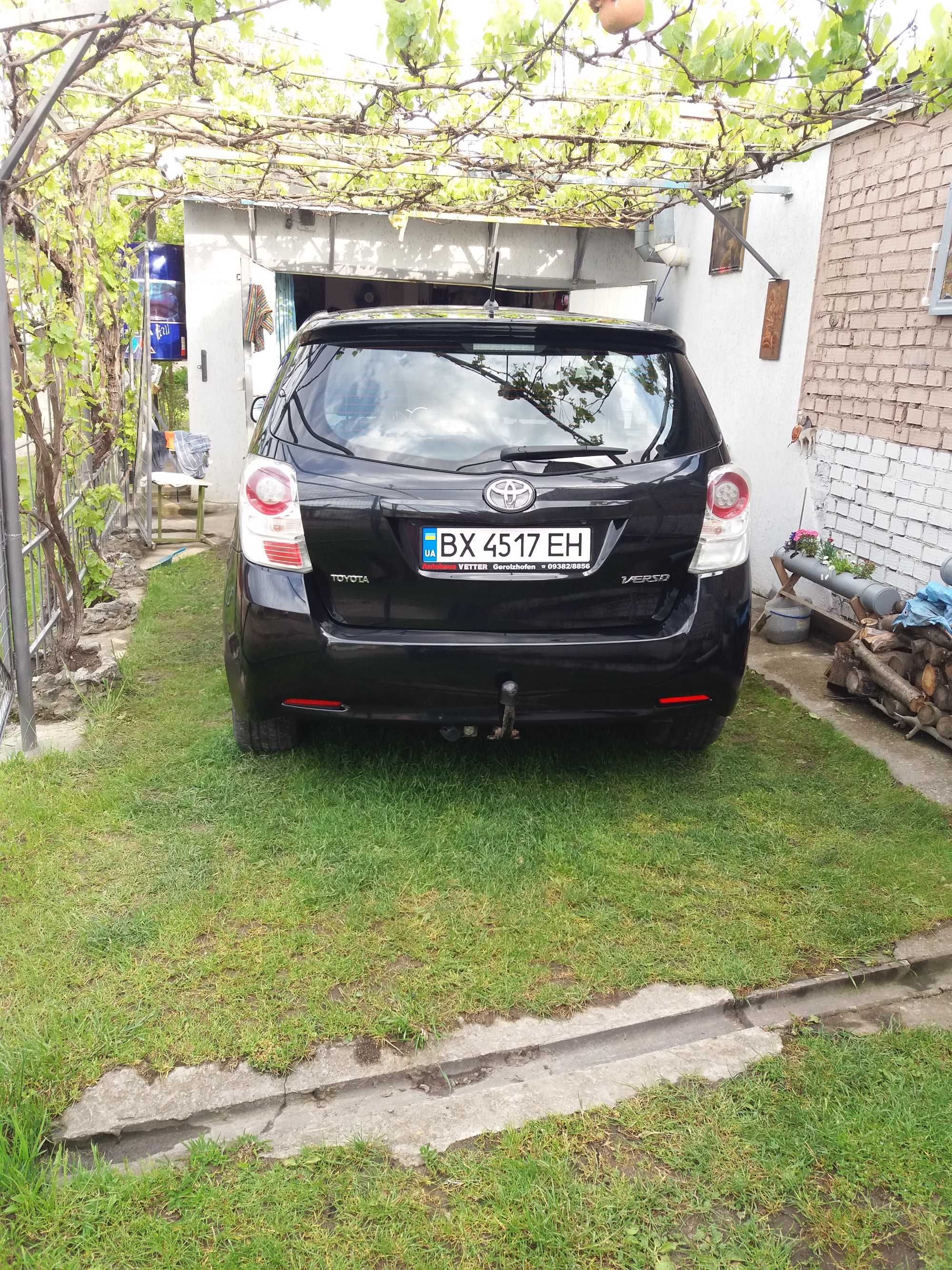 Проадам автомобіль Toyota Verso