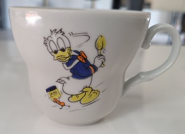 Kubek filiżanka Kaczor Donald Disney porcelana lata 60-70 Bogucice