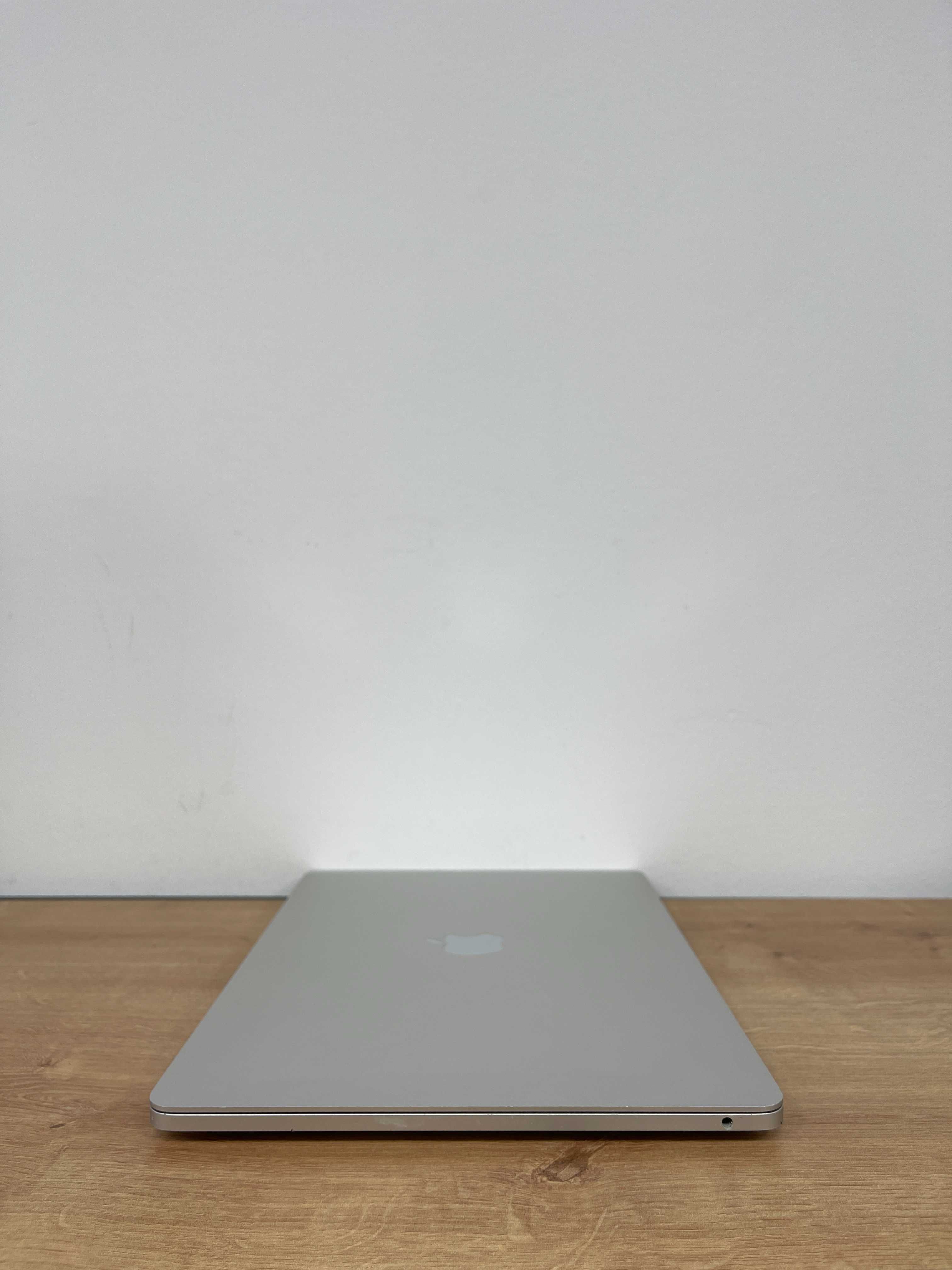 Macbook pro 2020 (2023 випуск) (m1/8gb/512 ssd). Гарантія 47503SV