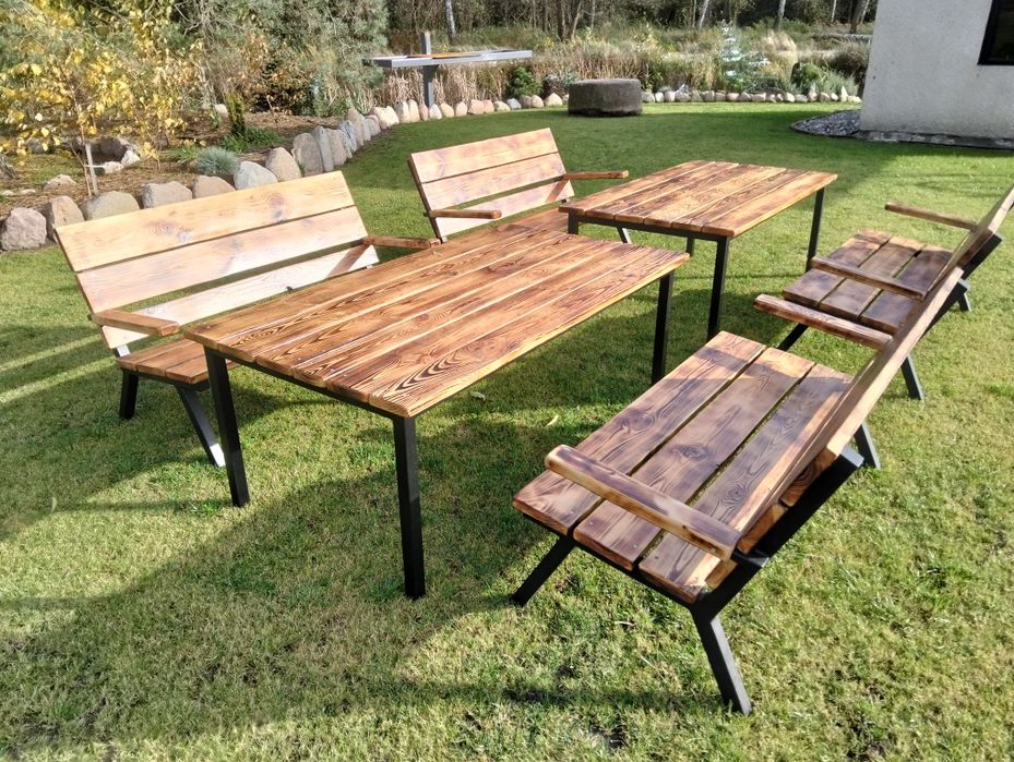 Komplet dwie ławki i stolik